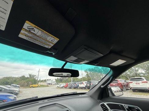 Used 2012 Ford Explorer XLT AWD/4WD image 23