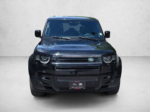 Certified 2025 Land Rover Defender 110 X-Dynamic SE AWD/4WD image 2