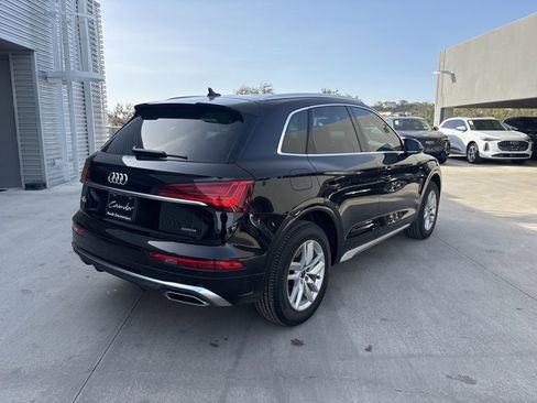 Used 2023 Audi Q5 2.0T Premium w/ Convenience Package image 6