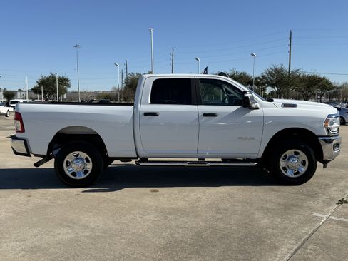 Used 2024 RAM 2500 Big Horn w/ Bed Utility Group image 5