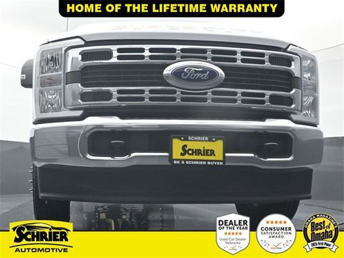 Used 2024 Ford F350 XLT image 41