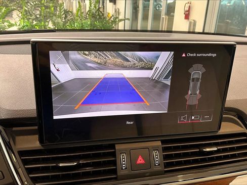 Certified 2022 Audi Q5 2.0T Premium w/ Convenience Package image 28