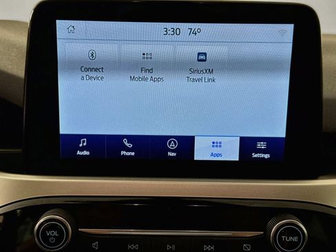Used 2020 Ford Escape SE FWD image 18
