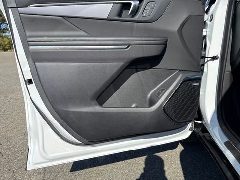 New 2026 Buick Enclave Sport Touring w/ Power Package image 10