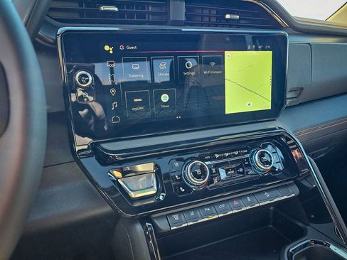 New 2026 GMC Sierra 2500 AT4 w/ AT4 Premium Plus Package AWD/4WD image 28