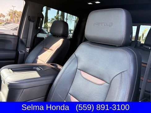 Used 2022 GMC Sierra 1500 AT4 w/ AT4 Premium Package AWD/4WD image 10