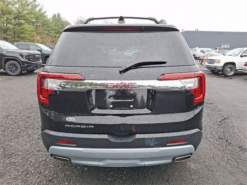 Certified 2020 GMC Acadia SLT image 5