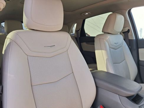 Certified 2023 Cadillac XT5 Premium Luxury image 28