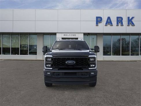 New 2026 Ford F250 XLT w/ XLT Premium Package image 7