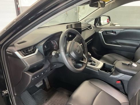 Used 2025 Toyota RAV4 XLE Premium w/ Weather Package AWD/4WD image 9
