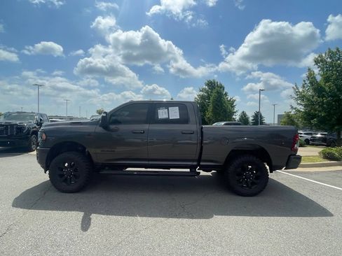 Used 2024 RAM 2500 Big Horn w/ Night Edition AWD/4WD image 4