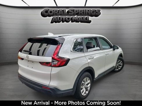 Used 2025 Honda CR-V LX image 2