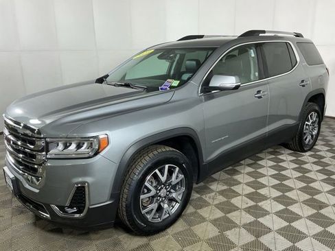 Used 2023 GMC Acadia SLT AWD/4WD image 4