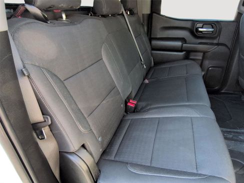 Used 2023 Chevrolet Silverado 1500 Custom image 27