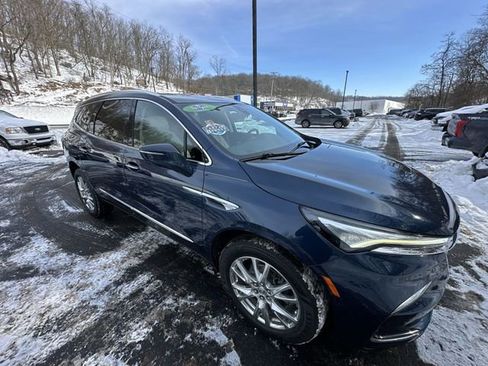 Used 2023 Buick Enclave Essence w/ Experience Buick Package image 11