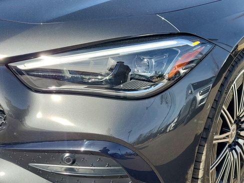 Certified 2025 Mercedes-Benz CLE 300 CLE 300 image 9