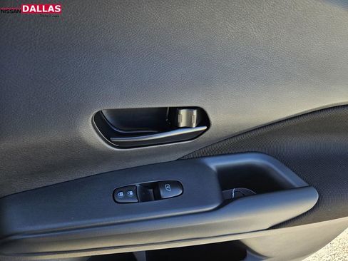 New 2025 Nissan Kicks Play S image 6