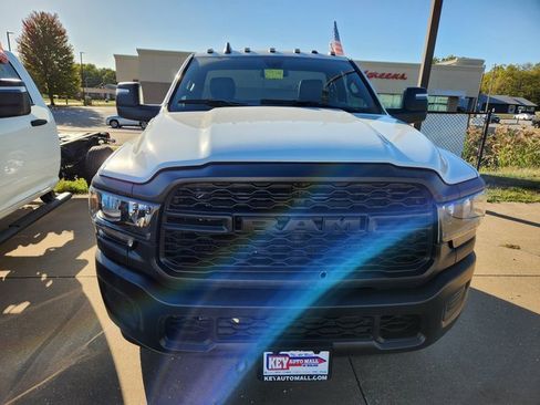 New 2024 RAM 3500 Tradesman image 2