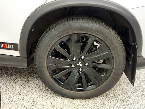 Used 2024 Mitsubishi Outlander Sport AWD image 9