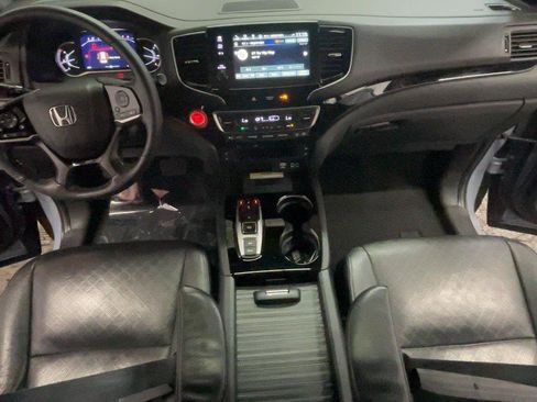 Certified 2022 Honda Passport Elite image 28