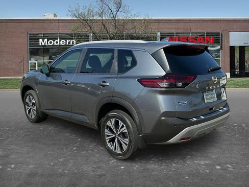 Certified 2023 Nissan Rogue SV w/ SV Premium Package FWD image 2