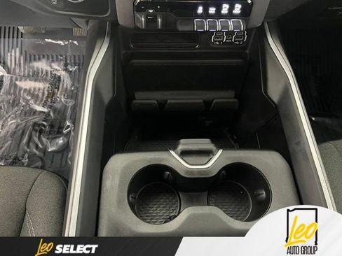 Used 2023 RAM 1500 Big Horn AWD/4WD image 18