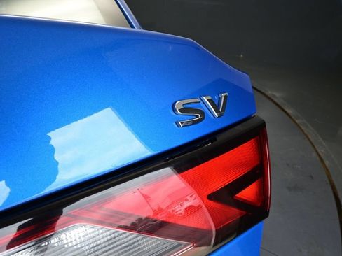 Used 2024 Nissan Sentra SV FWD image 19