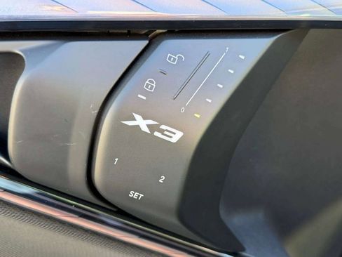 Used 2025 BMW X3 xDrive30i image 41