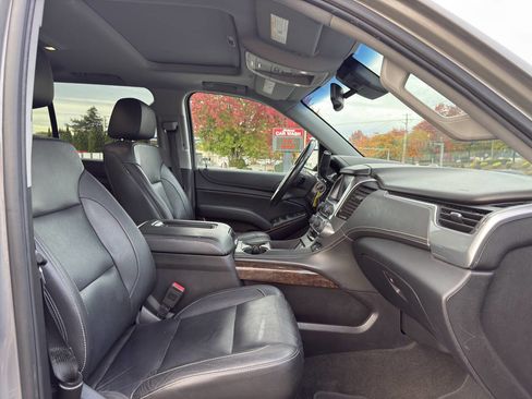 Used 2018 Chevrolet Tahoe LT image 13