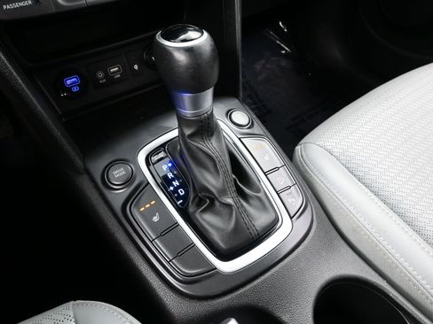 Used 2020 Hyundai Kona Ultimate image 22