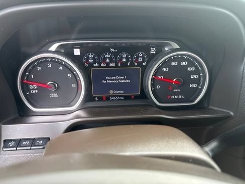 Used 2021 Chevrolet Silverado 1500 LTZ w/ LTZ Premium Package AWD/4WD image 39