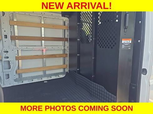 Used 2025 RAM ProMaster 2500 w/ U-Haul Equipment Group FWD image 15