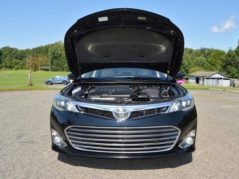 Used 2013 Toyota Avalon Limited FWD image 62