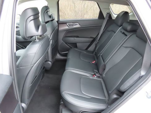 New 2026 Kia Sportage EX FWD image 23