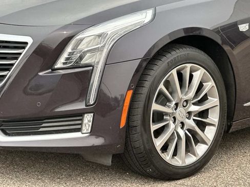 Used 2018 Cadillac CT6 Luxury AWD/4WD image 7