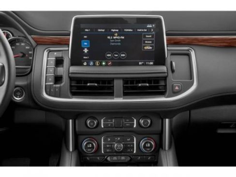 Used 2021 Chevrolet Suburban LT image 13