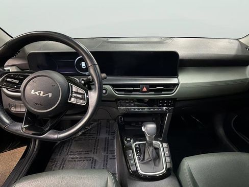 Used 2024 Kia Seltos SX image 9