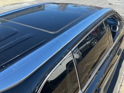 Used 2014 Toyota Highlander Limited image 6