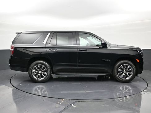 Used 2024 Chevrolet Tahoe LT RWD image 6