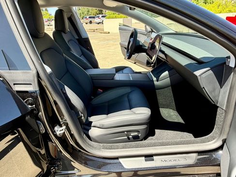 Used 2025 Tesla Model 3 RWD image 40