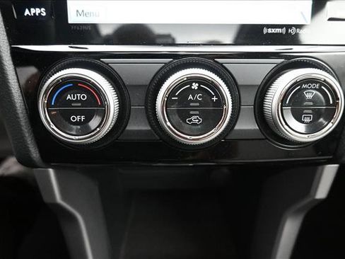 Used 2018 Subaru Forester 2.5i Limited AWD/4WD image 13