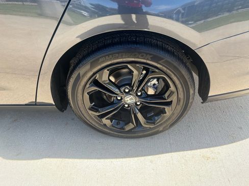 Certified 2025 Honda Accord SE image 31