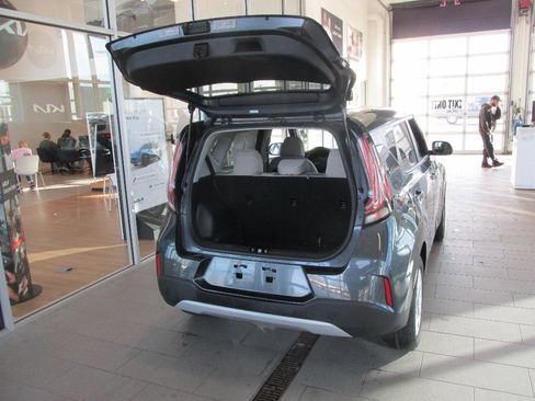 Used 2025 Kia Soul LX w/ LX Technology Package image 27