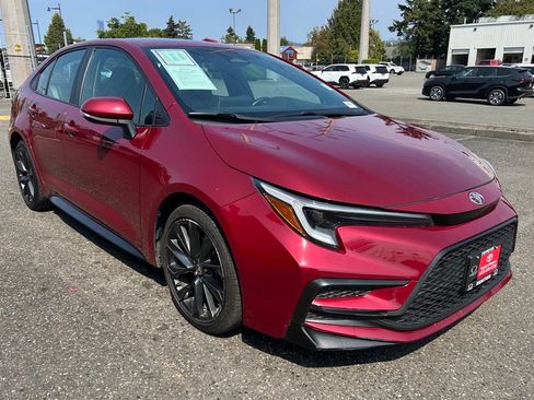 Certified 2024 Toyota Corolla XSE FWD image 3
