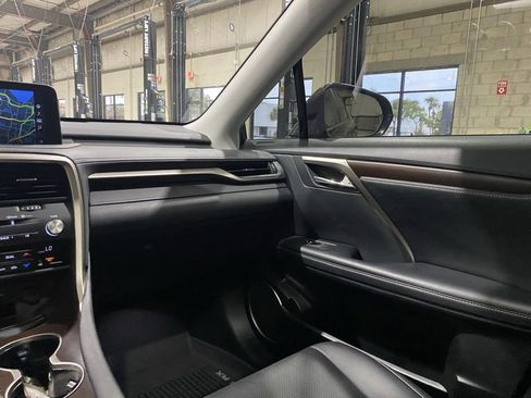 Used 2022 Lexus RX 350 FWD w/ Premium Package image 4