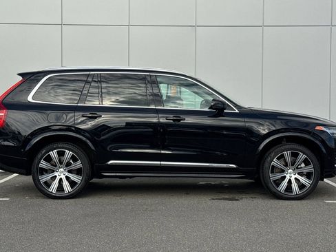 Used 2024 Volvo XC90 T8 Plus w/ Protection Package Premier image 6