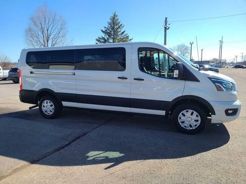 Used 2023 Ford Transit 350 XLT RWD image 5