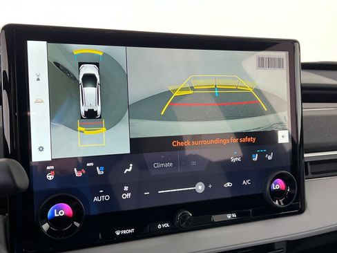 New 2026 Subaru Solterra image 22