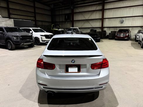 Used 2016 BMW 328i Sedan w/ Technology Package image 6