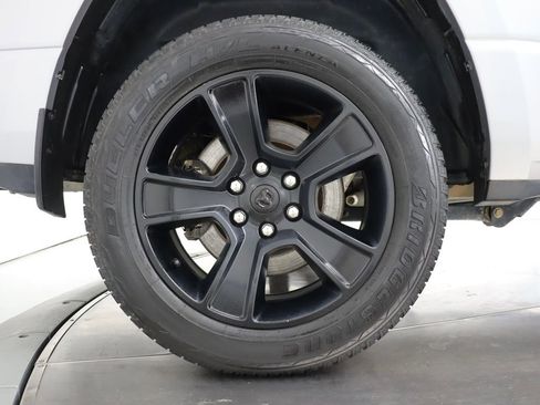 Used 2021 RAM 1500 Big Horn AWD/4WD image 42